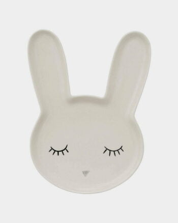 Assiette en grès Lapin Blanc Bloomingville avec grandes oreilles et visage endormi