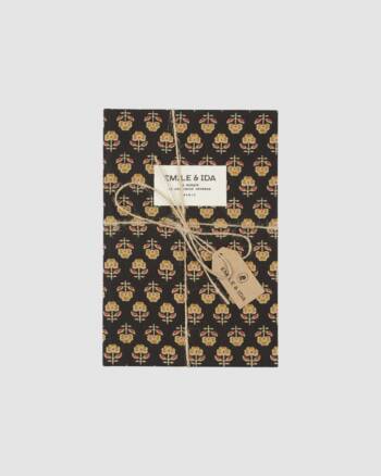 Cahier Emile et Ida fleurs fond noir format A5