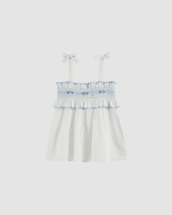 Top à bretelles en coton blanc à rayures ciel avec smocks brodés main – Emile et Ida