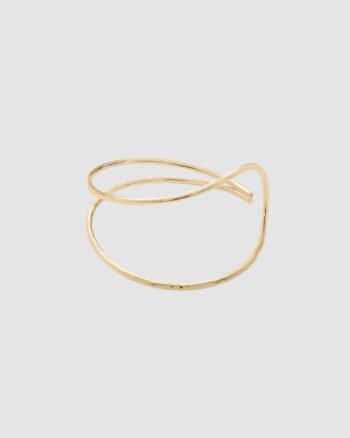 Jonc Asymétrique Eve BDM Studio - bracelet doré martèlé en laiton recyclé