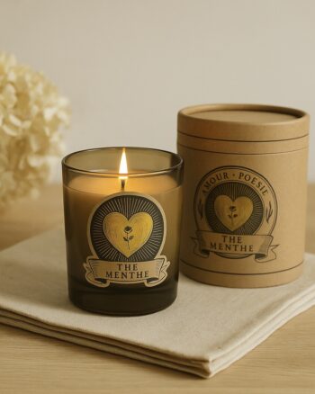 Bougie AMOUR thé à la menthe dans verre fumé avec cœur doré et boîte kraft – Opjet