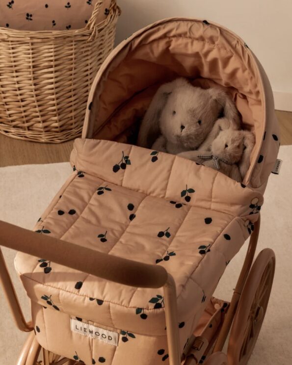 Poussette Adaline Liewood Berry Pale Tuscany avec peluches