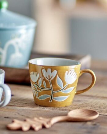 Tangier Tasse Bloomingville orange en grès décorée à la main avec motifs floraux rétro