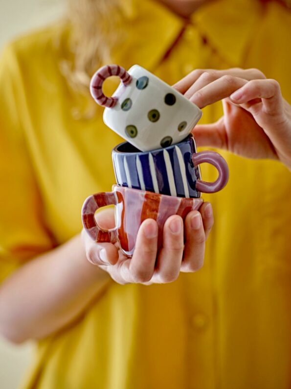Tasses en grès Bloomingville – Collection Nini et assortis