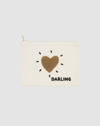 Trousse Cœur Darling Opjet – Pochette élégante avec cœur marron brodé