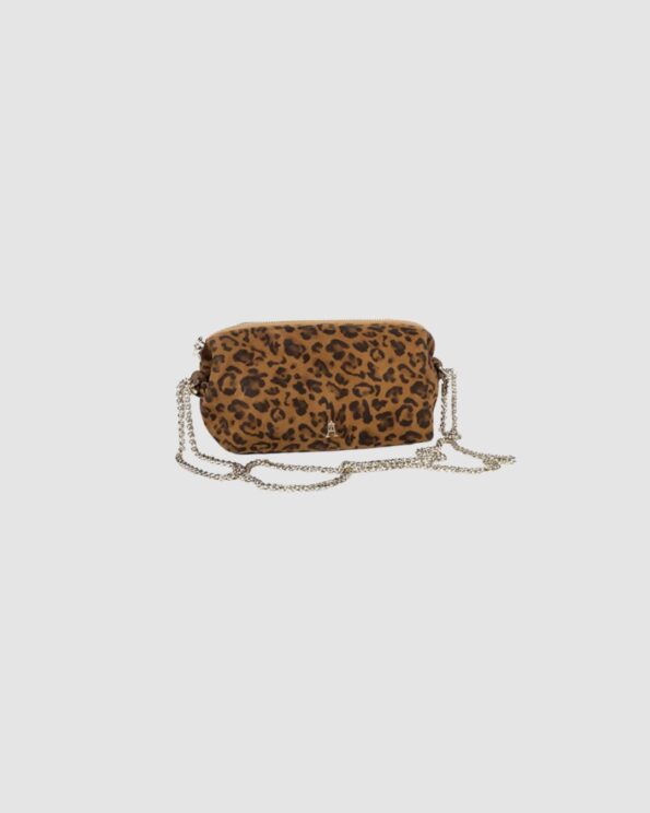 Nuage Léo Tan – Craie Studio, pochette léopard en cuir avec bandoulière chaîne dorée