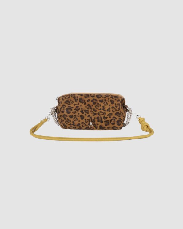 Nuage Léo Tan – Craie Studio, pochette léopard en cuir avec bandoulière moutarde