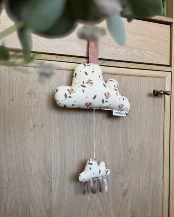 Coussin musical Holiday Mellipou suspendu – nuage musical La Boum pour bébé
