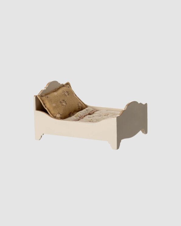 Lit Souris Maileg Blanc Off White avec parure en coton et oreiller doré