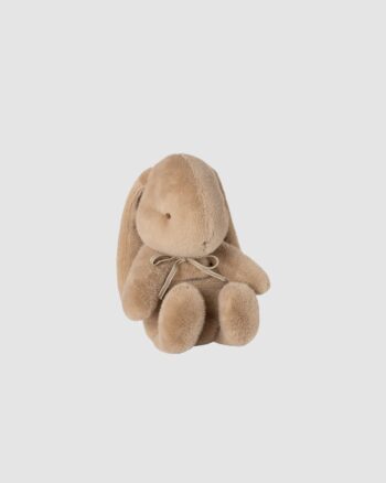 Peluche lapin Bunny Maileg Medium crème pêche avec nœud autour du cou