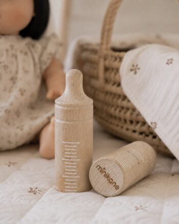 Biberon en bois pour poupée Minikane