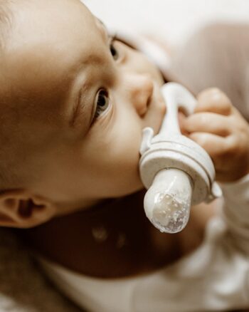 Tétine grignoteuse Caramel Zakuw bébé